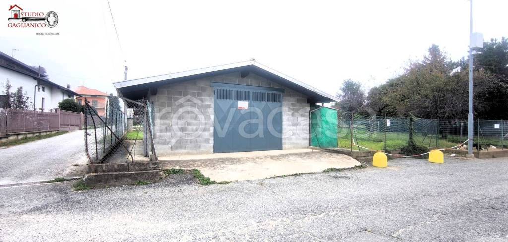 locale commerciale in vendita a Ponderano