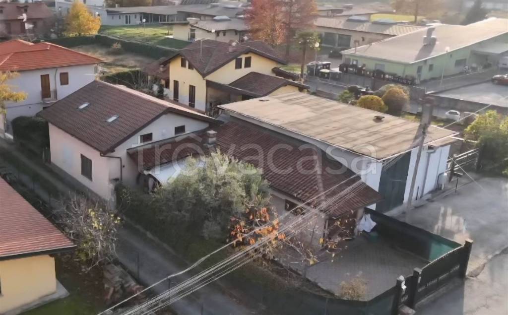 casa indipendente in vendita a Ponderano