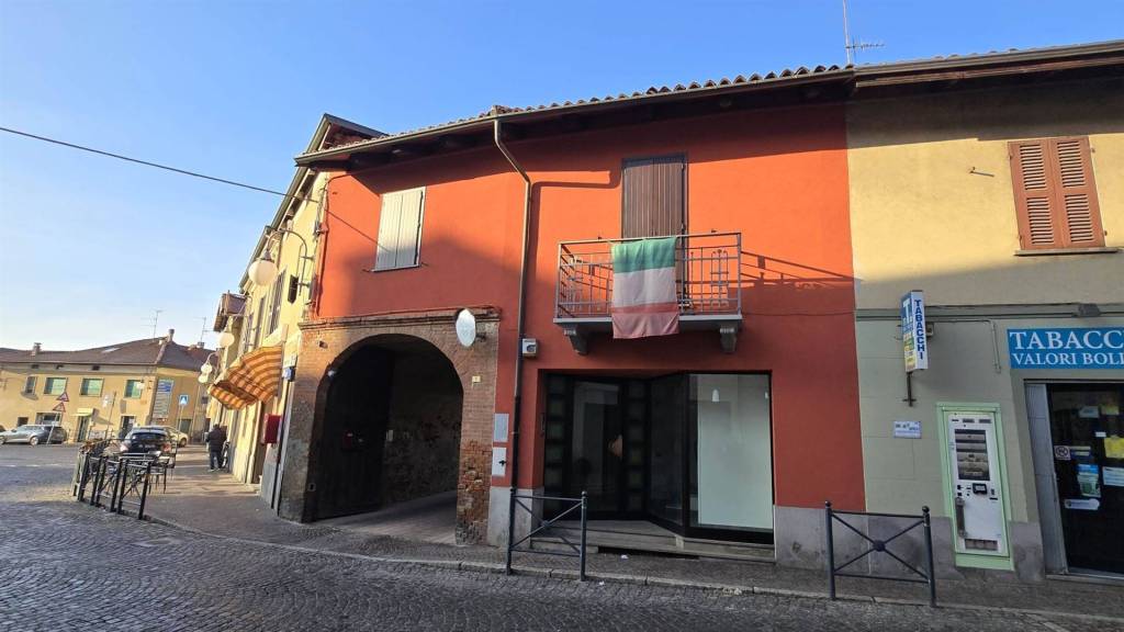 negozio in vendita a Ponderano