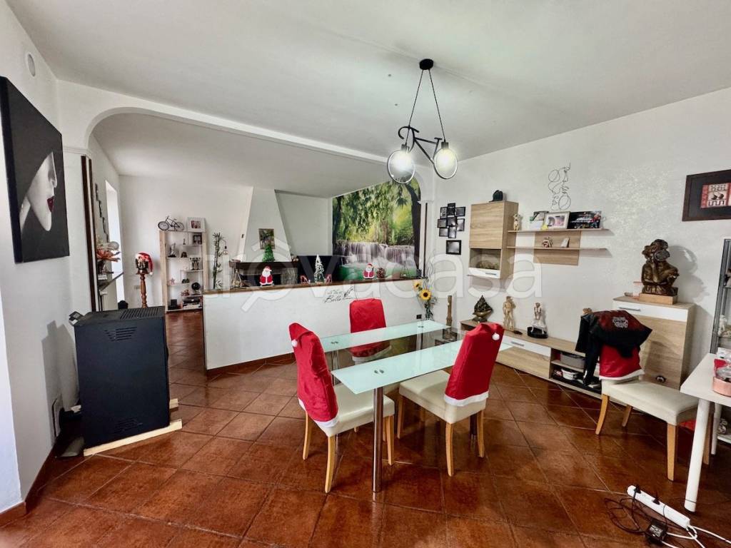 casa indipendente in vendita a Ponderano