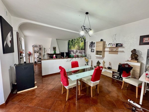 casa indipendente in vendita a Ponderano