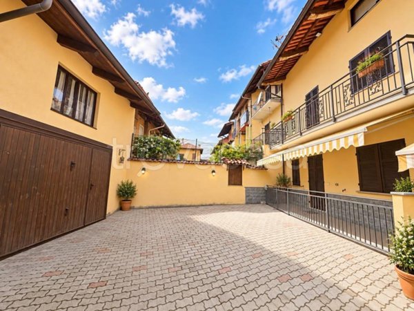 casa indipendente in vendita a Ponderano