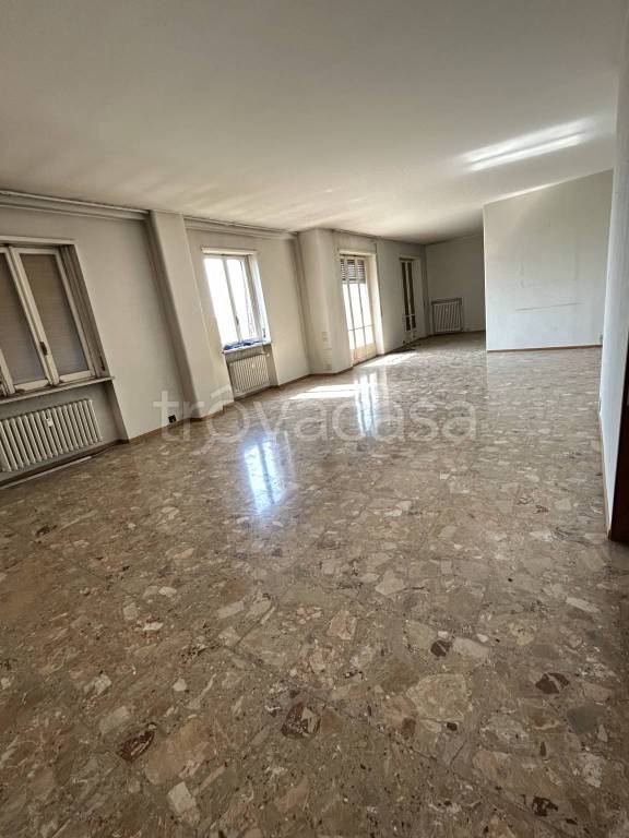 appartamento in vendita ad Alessandria in zona Piazza Garibaldi