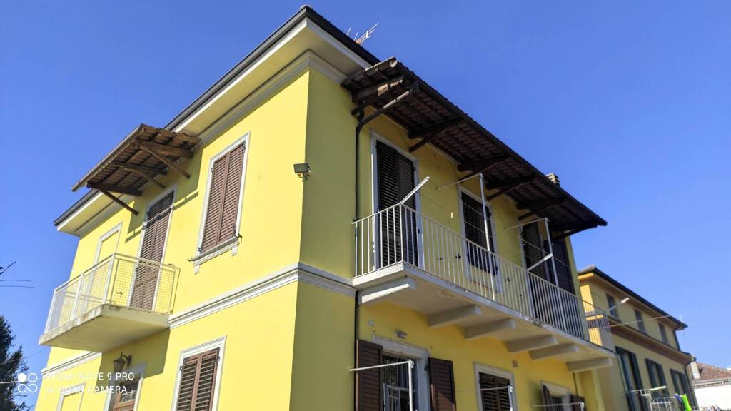 casa indipendente in vendita ad Alessandria in zona Borgo Cittadella