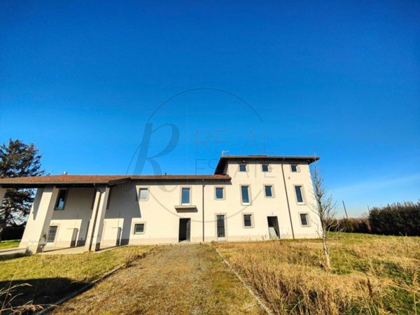 villa in vendita ad Alessandria in zona San Giuliano Vecchio