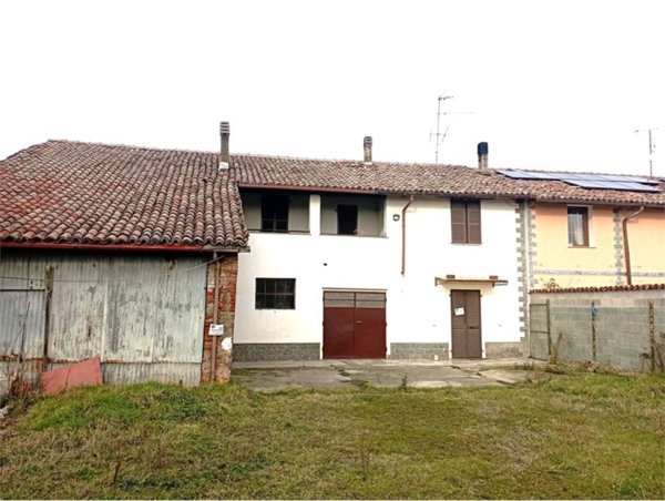 casa indipendente in vendita ad Alessandria in zona San Giuliano Nuovo