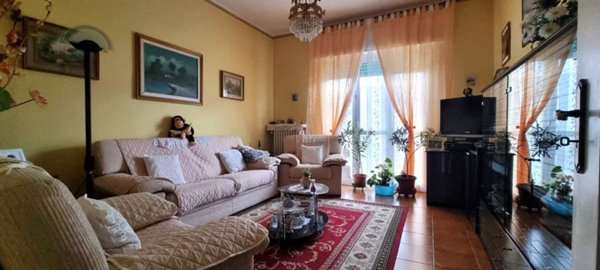 appartamento in vendita ad Alessandria in zona Galimberti