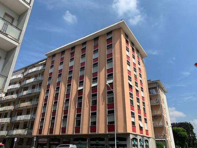 appartamento in vendita ad Alessandria in zona Piazza Matteotti