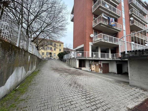 locale di sgombero in vendita ad Alessandria in zona Il Cristo