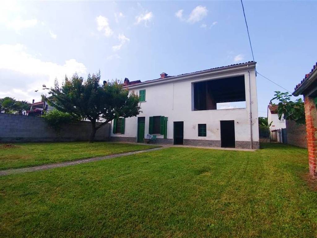 casa indipendente in vendita ad Alessandria