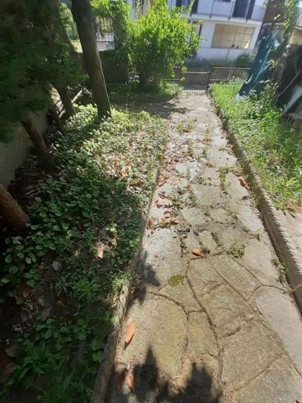 casa indipendente in vendita ad Alessandria in zona Valmadonna