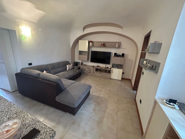 appartamento in vendita ad Alessandria in zona Borgo Rovereto