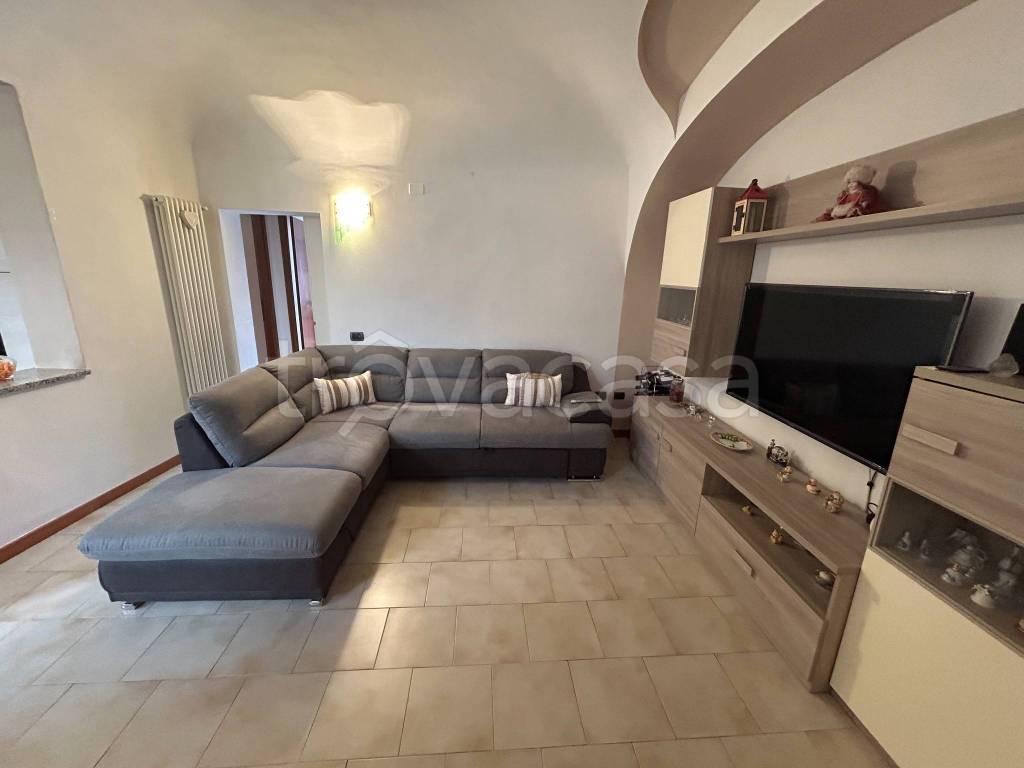 appartamento in vendita ad Alessandria in zona Borgo Rovereto