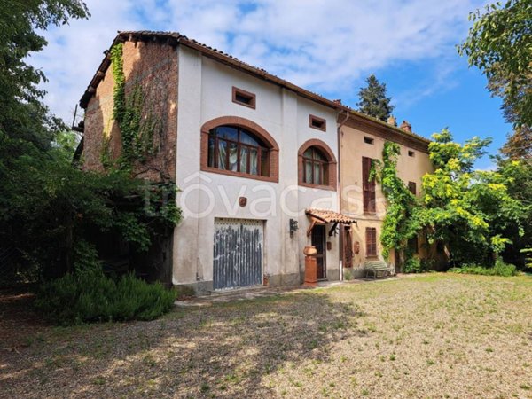 casa indipendente in vendita ad Alessandria in zona San Michele