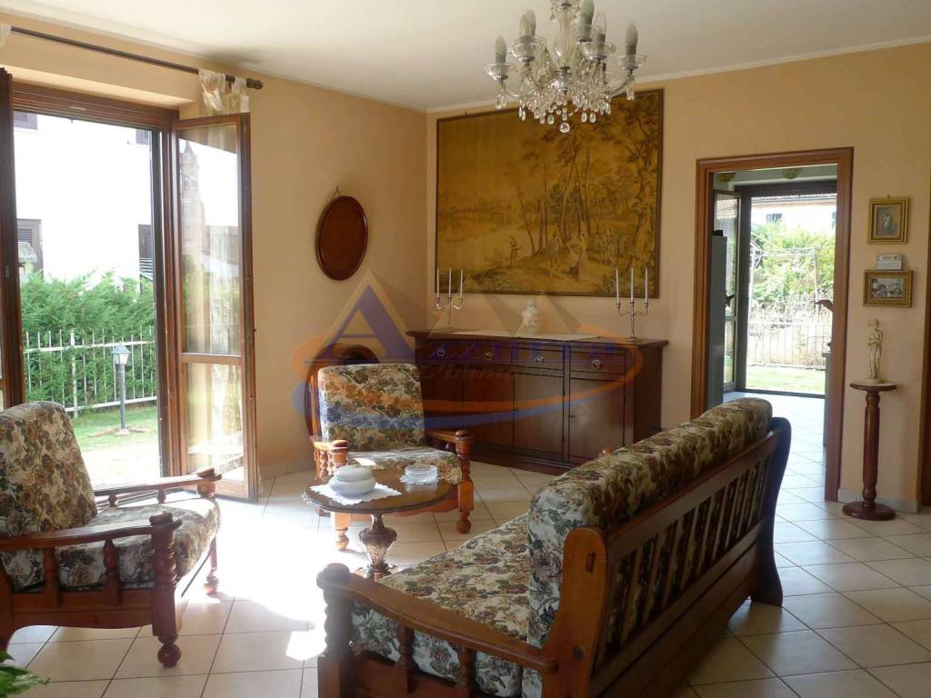 casa indipendente in vendita ad Alessandria in zona San Giuliano Nuovo