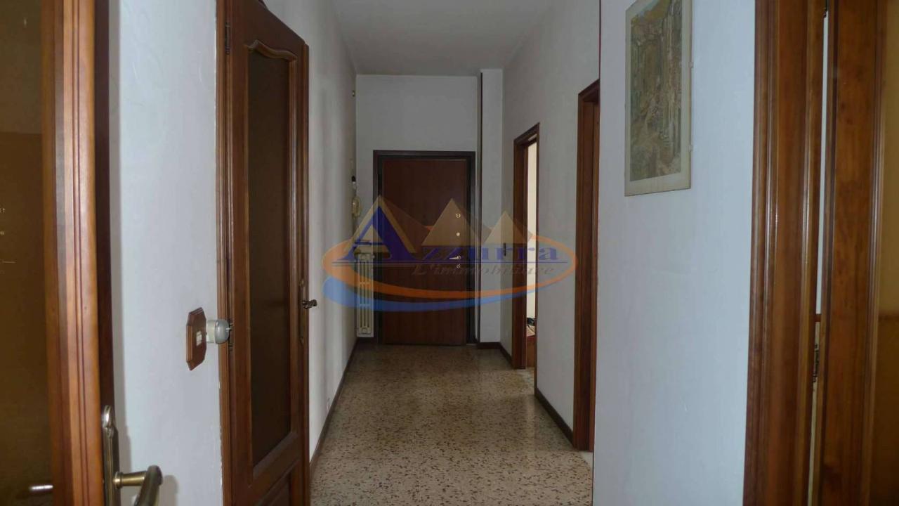 appartamento in vendita ad Alessandria in zona Galimberti