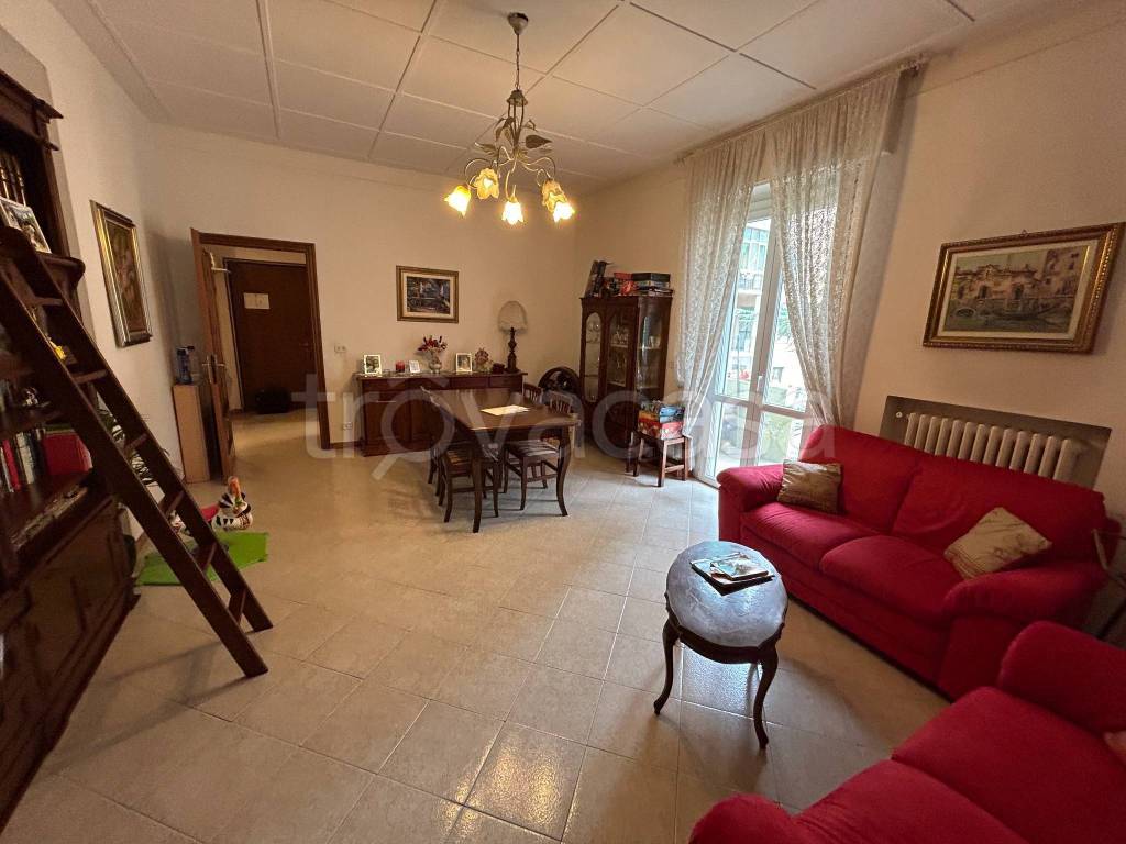 appartamento in vendita ad Alessandria in zona zona Pista