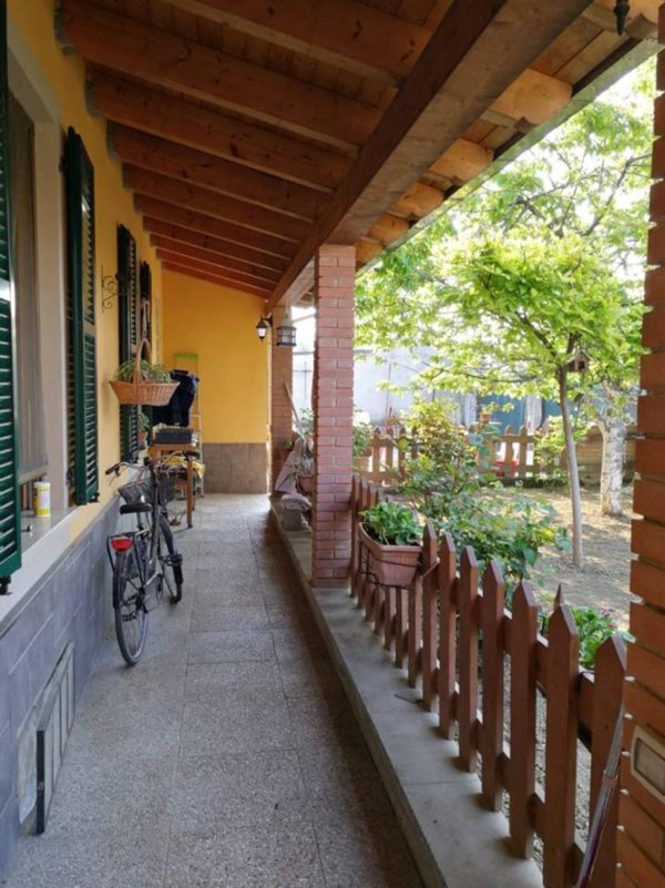 casa indipendente in vendita ad Alessandria in zona Il Cristo