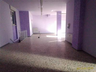 locale commerciale in vendita ad Alessandria in zona Il Cristo