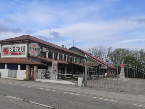 casa indipendente in vendita ad Alessandria in zona San Michele