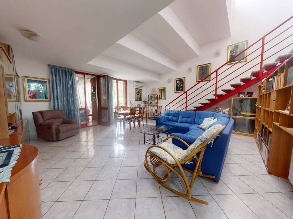 casa indipendente in vendita ad Alessandria in zona San Michele
