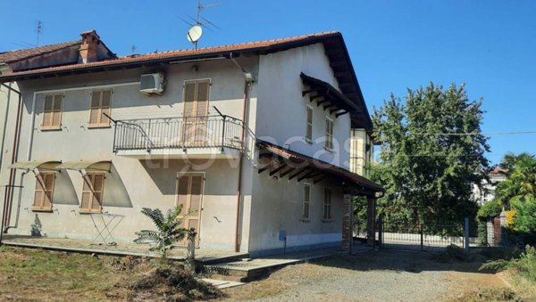 casa indipendente in vendita ad Alessandria in zona Spinetta Marengo