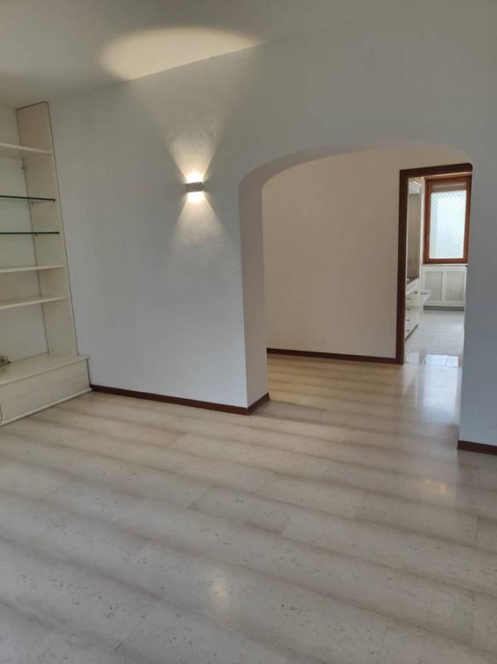 casa indipendente in vendita ad Alessandria in zona Valmadonna