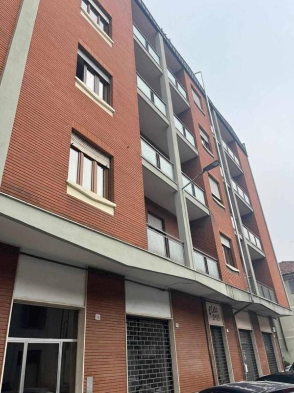 appartamento in vendita ad Alessandria in zona Centro Città