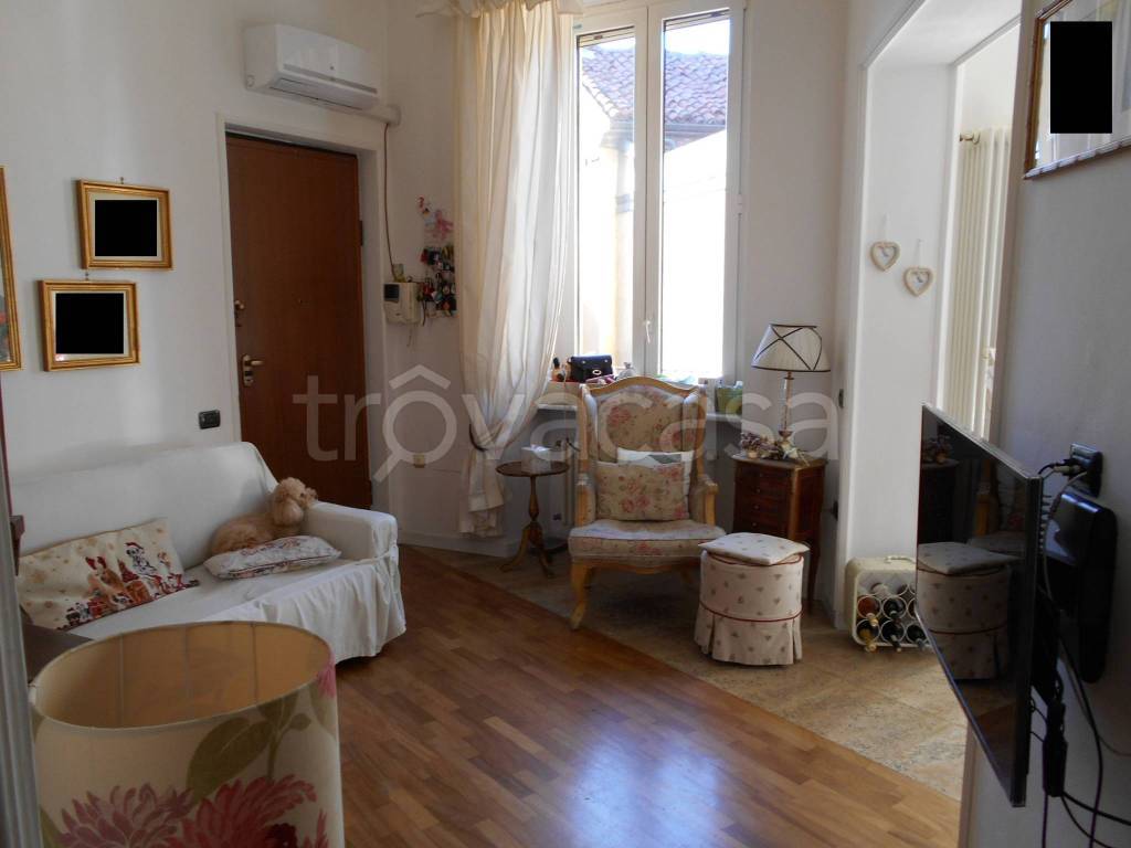 appartamento in vendita ad Alessandria in zona Borgo Rovereto