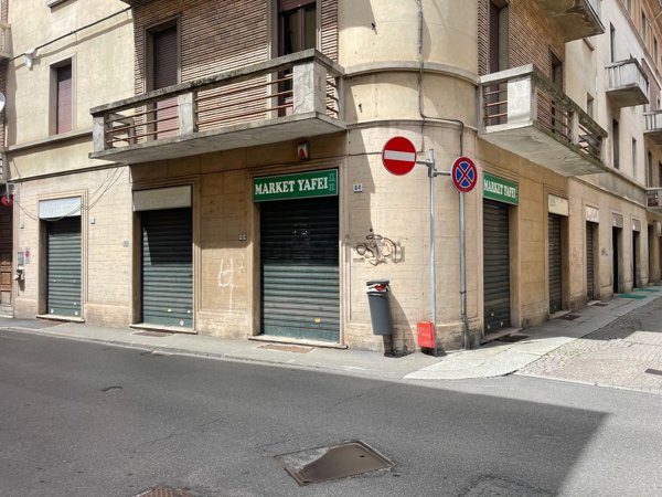 negozio in vendita ad Alessandria