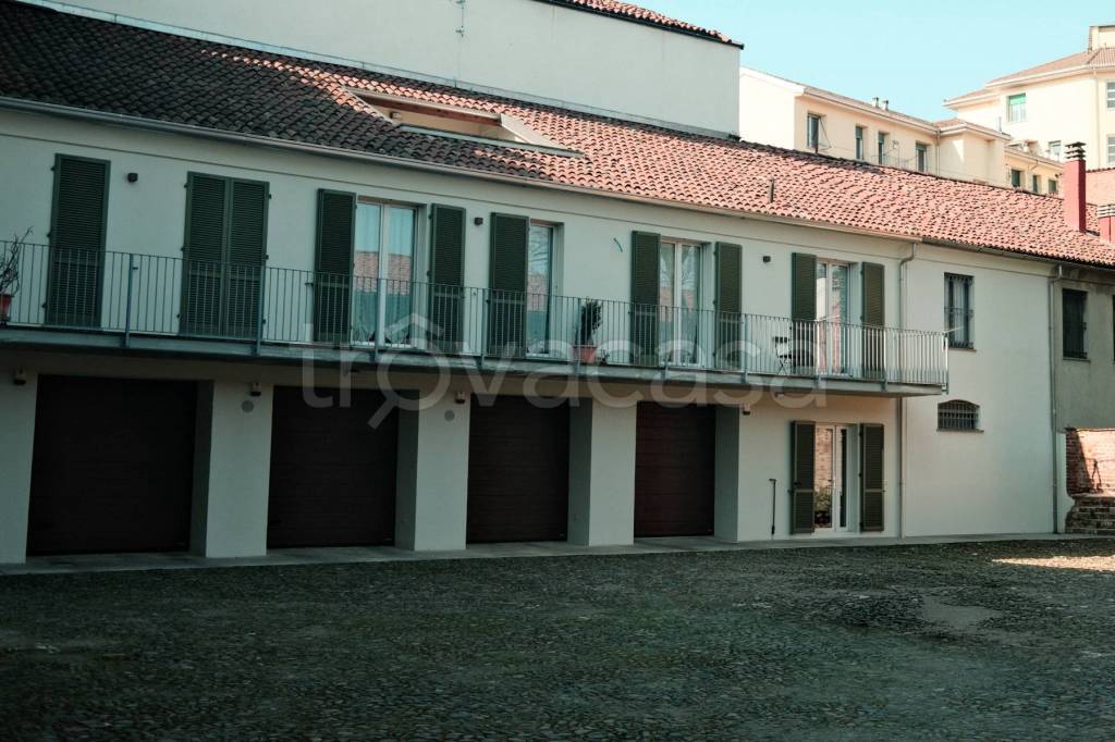 appartamento in vendita ad Alessandria in zona Borgo Rovereto