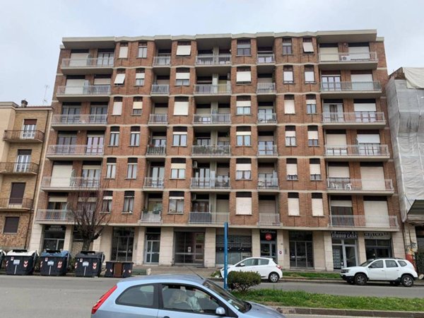 appartamento in vendita ad Alessandria in zona zona Pista