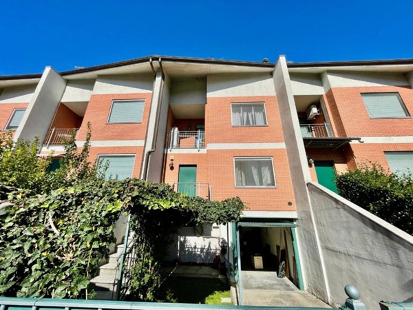 casa indipendente in vendita ad Alessandria