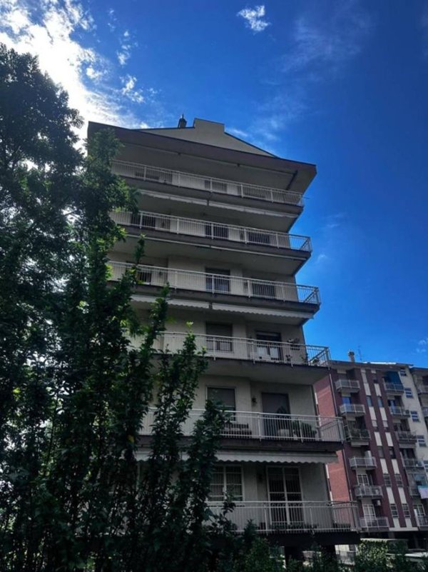 appartamento in vendita ad Alessandria in zona Borsalino
