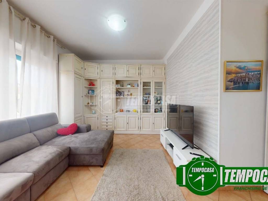 appartamento in vendita ad Alessandria in zona zona Pista
