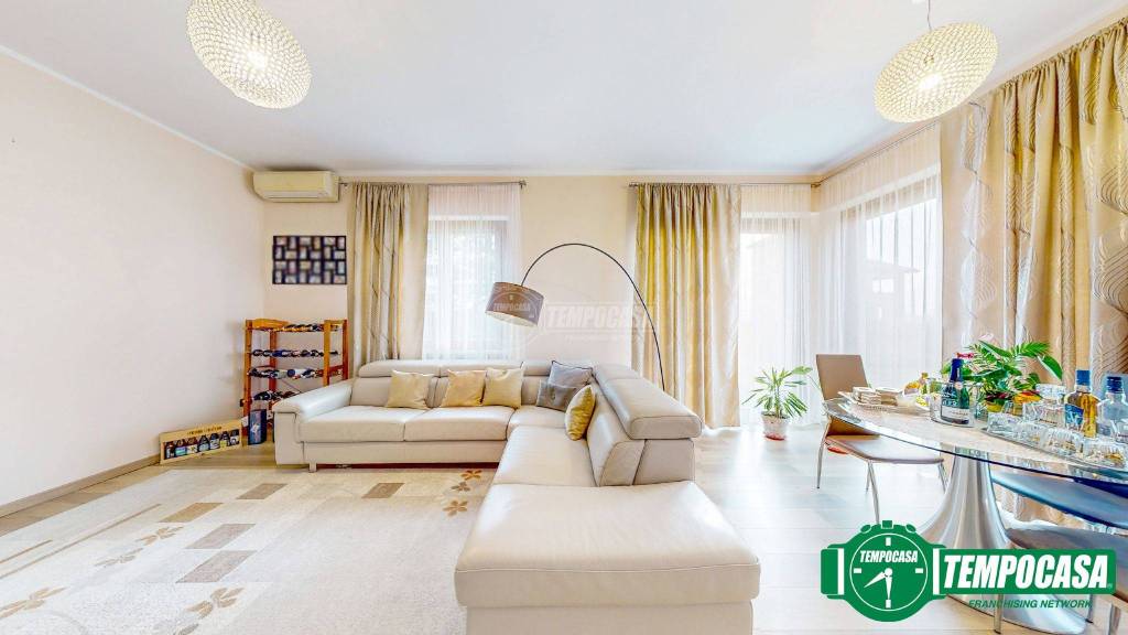 appartamento in vendita ad Alessandria in zona Spinetta Marengo