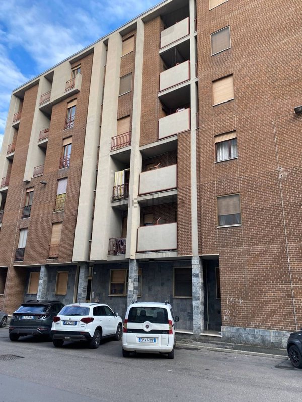 appartamento in vendita ad Alessandria in zona Borgo Rovereto