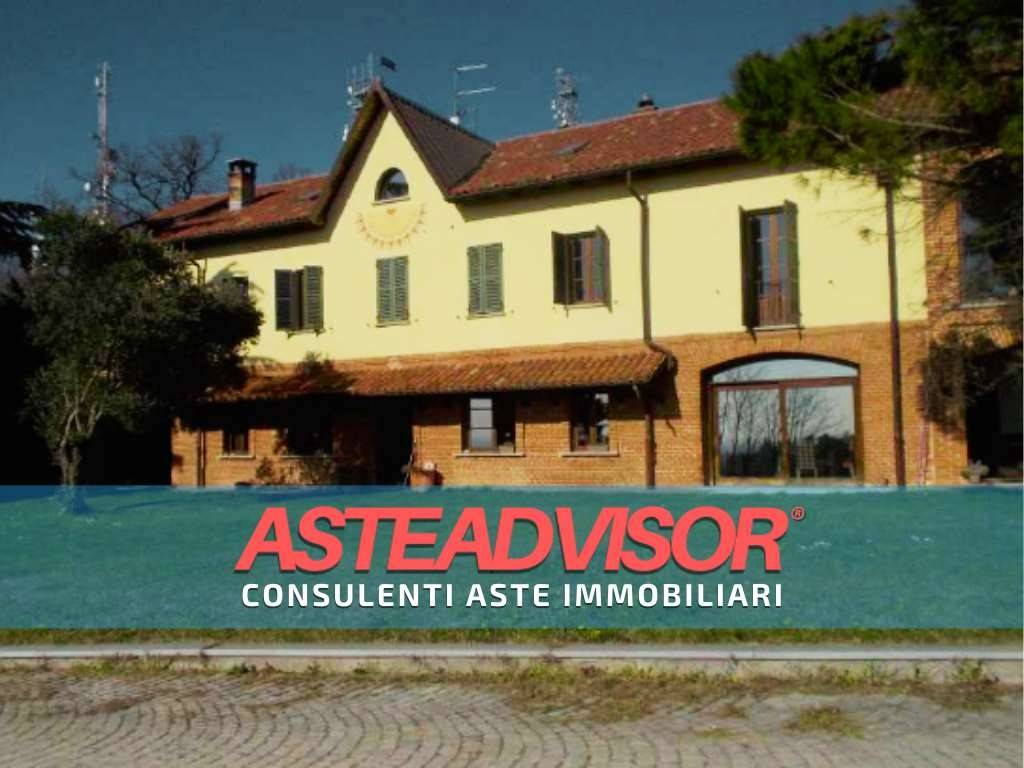 casa indipendente in vendita ad Alessandria in zona Valle San Bartolomeo