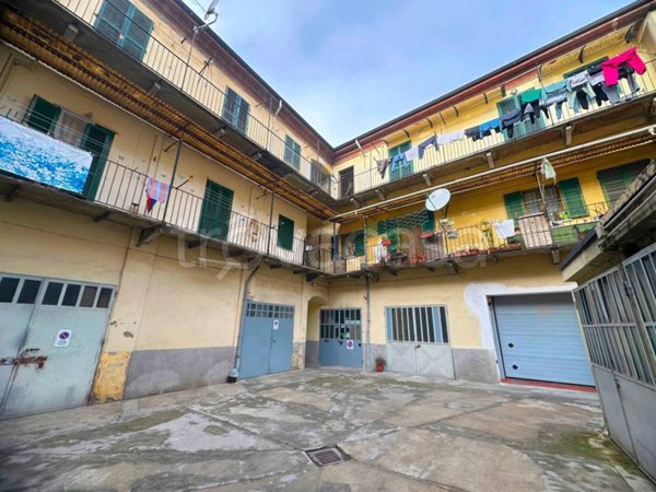 appartamento in vendita ad Alessandria in zona Borgo Rovereto