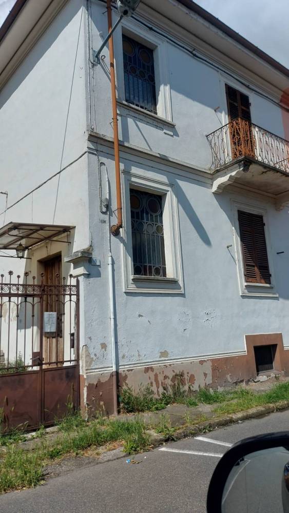 casa indipendente in vendita ad Alessandria in zona Il Cristo