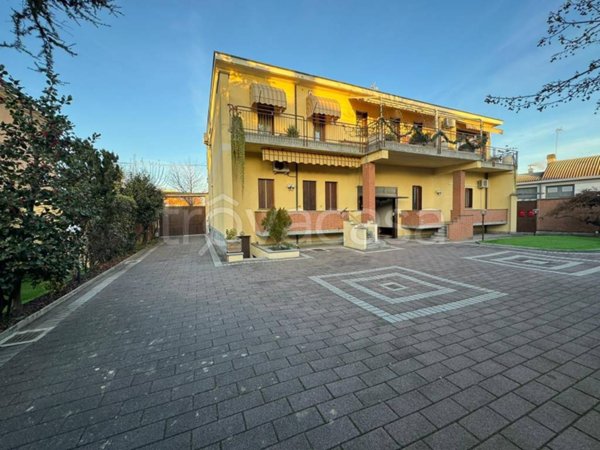 casa indipendente in vendita ad Alessandria