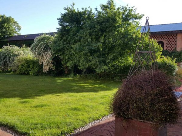 casa indipendente in vendita ad Alessandria
