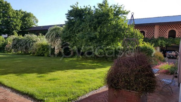 locale di sgombero in vendita ad Alessandria