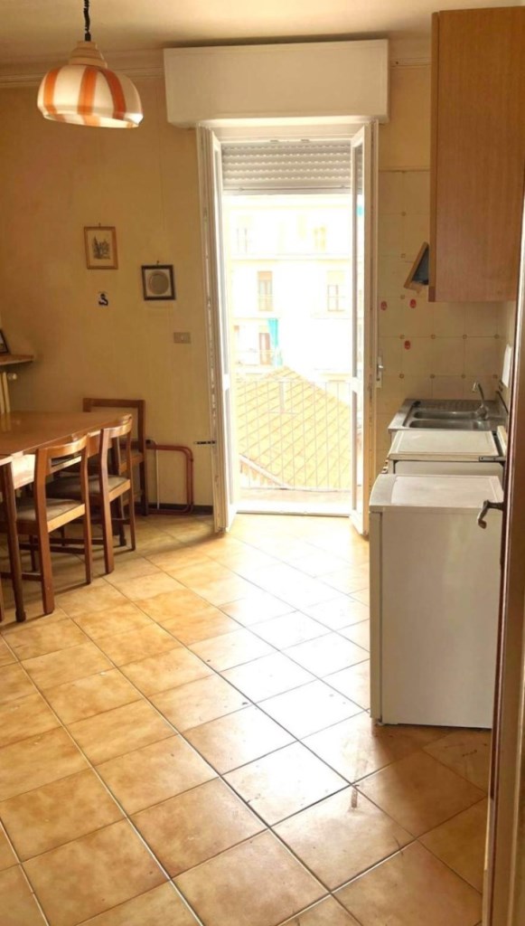 appartamento in vendita ad Alessandria in zona zona Pista