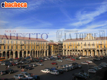 locale commerciale in vendita ad Alessandria in zona Piazza Garibaldi