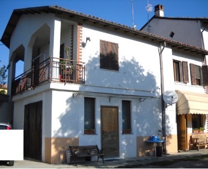 casa indipendente in vendita ad Alessandria