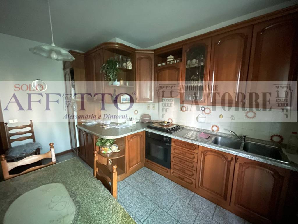 appartamento in vendita ad Alessandria in zona Galimberti