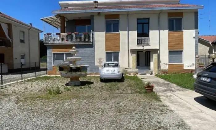 casa indipendente in vendita ad Alessandria