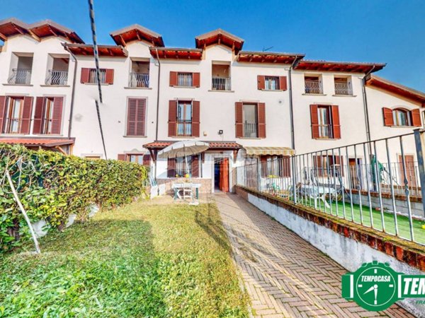 casa indipendente in vendita ad Alessandria in zona Valle San Bartolomeo