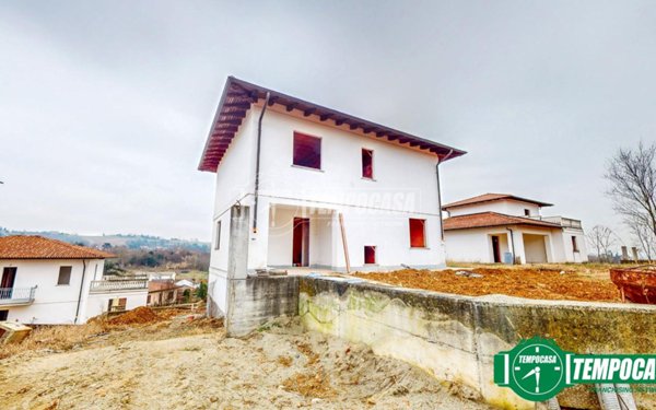 casa indipendente in vendita ad Alessandria in zona Borsalino